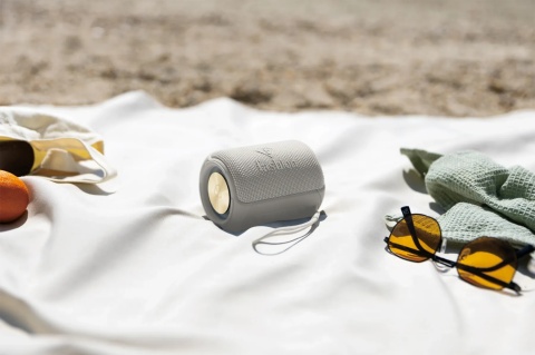 Głośnik Bluetooth z torbą podróżną FashionTV FTV-0116 Matte Cream Gold Collection Głośnik Bluetooth z torbą podróżną FashionTV FTV-0116 Matte Cream Gold Collection